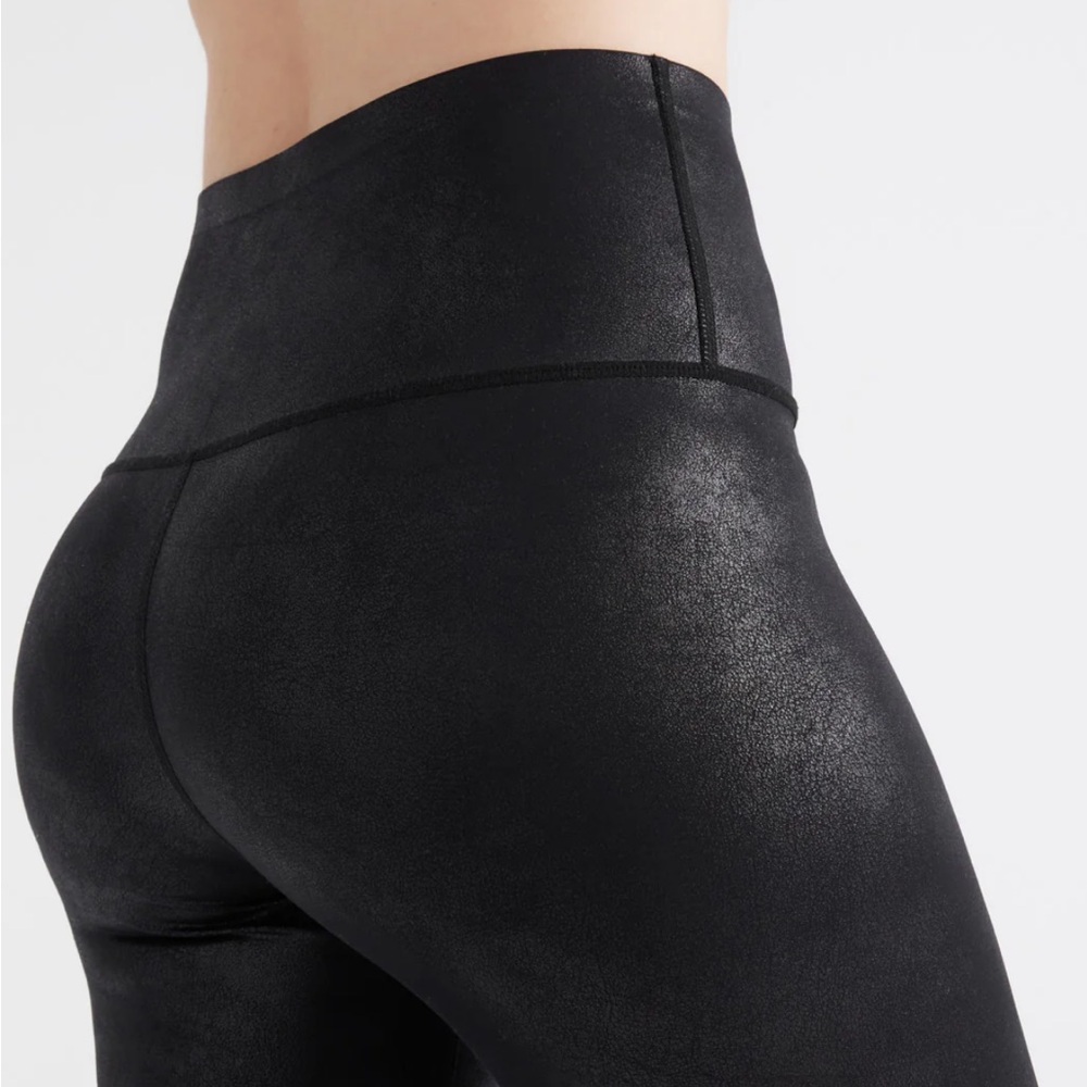 BNWT - Knix High Rise Contour Waist Legging, black, faux leather. Never worn.